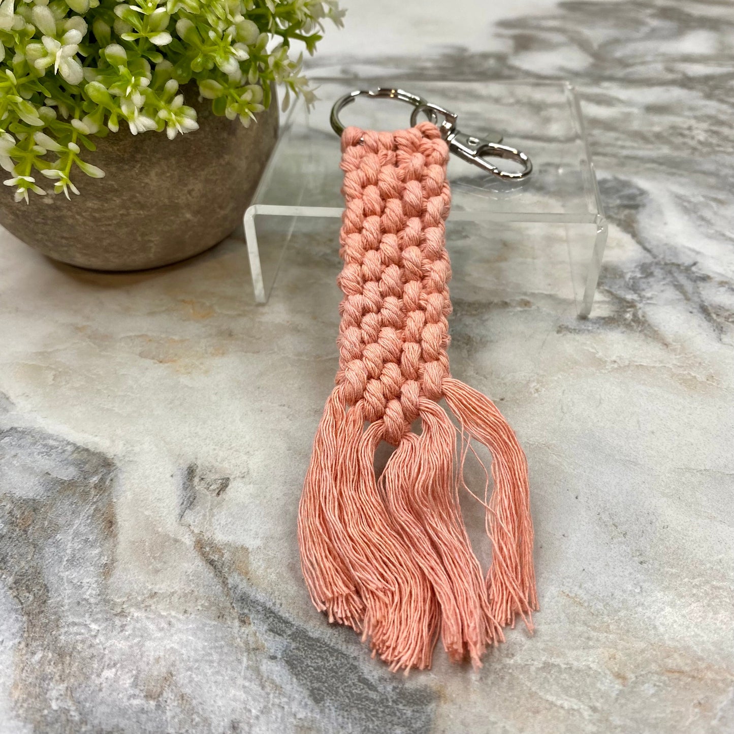 Keychain - Macrame - Braided Pink