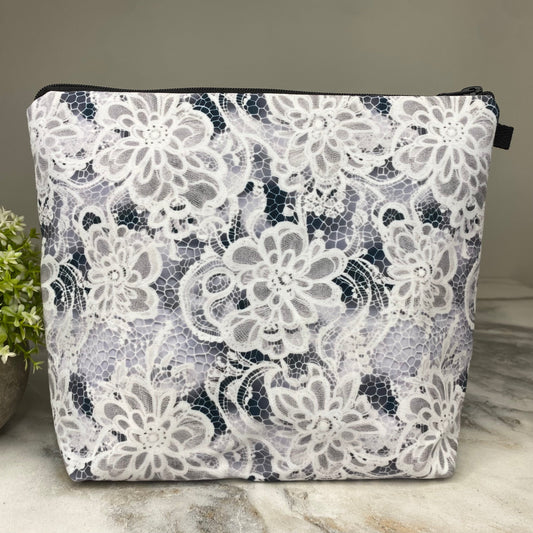Pouch XL - Lace Black Grey