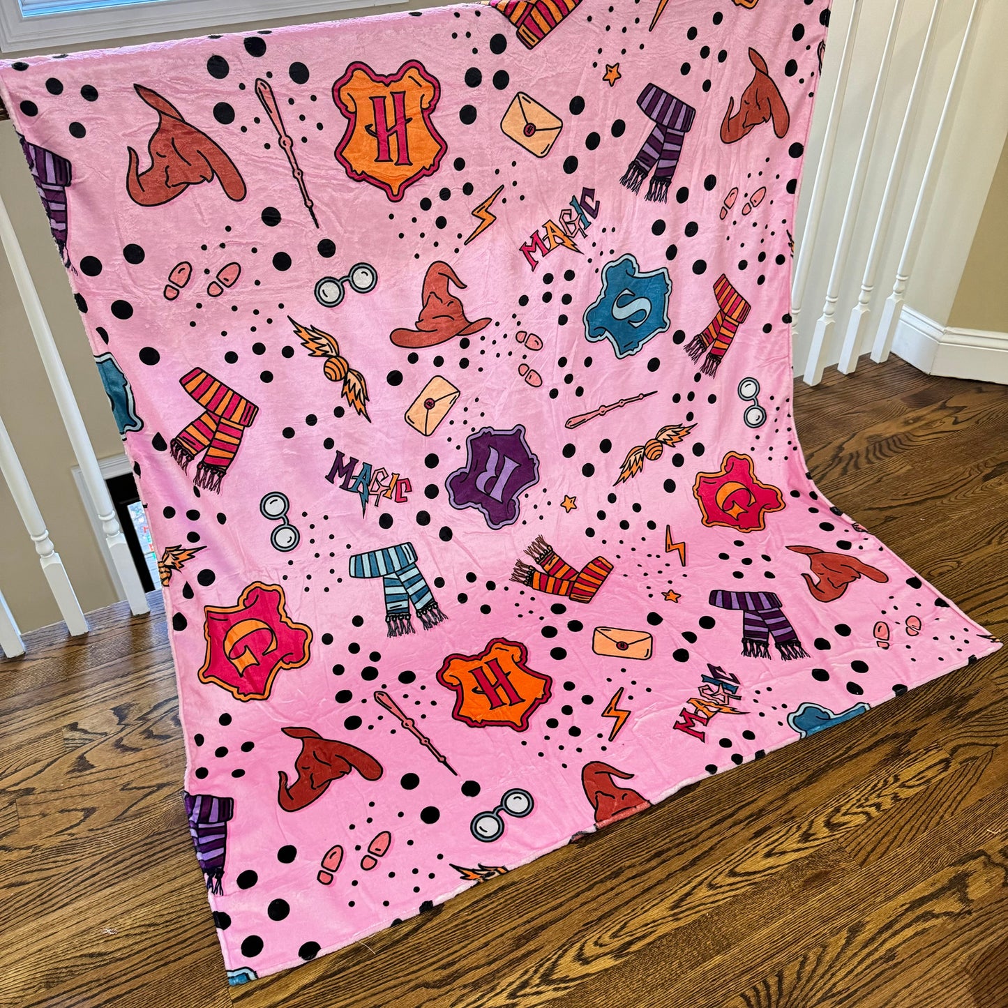 Blanket - Magic Pink Polkadot