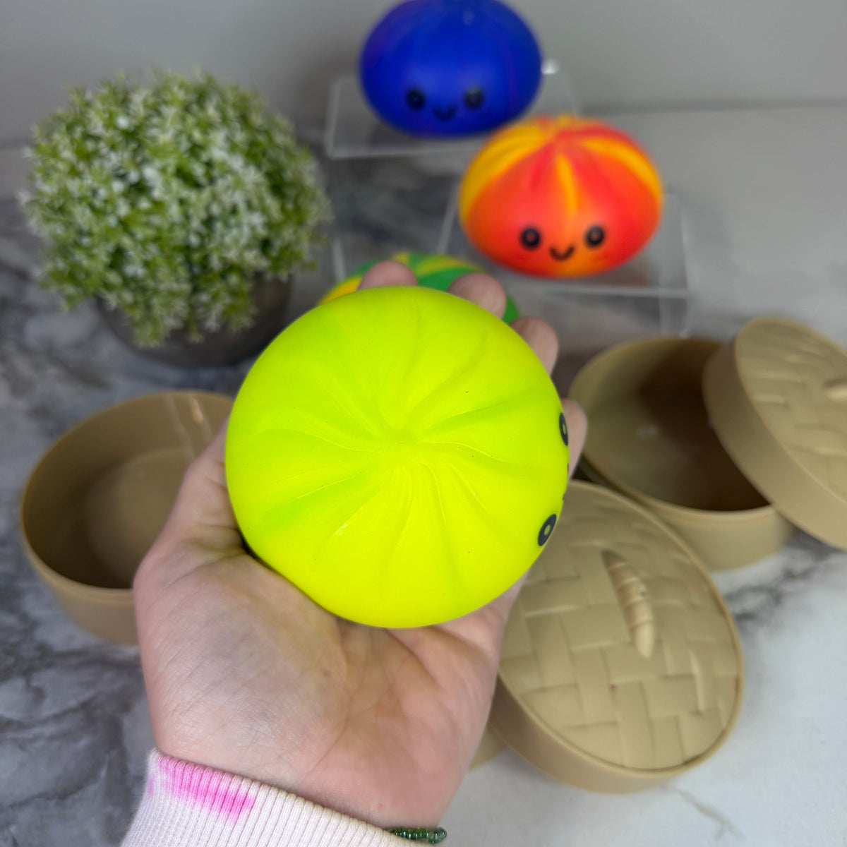 Squishy Toy - Viral Dumpling, Tie Dye 2
